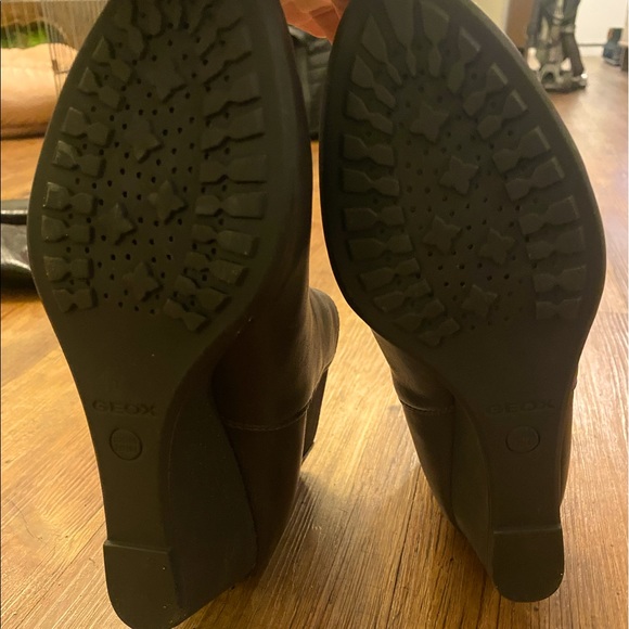 Geox ♥️Wedge ♥️Ankle Boots Sz 7.5 🦋NWOT🦋 - Picture 4 of 6